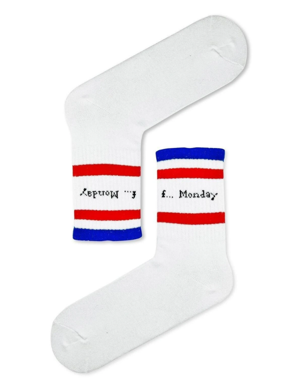 monday-orjinal-aksu-corap